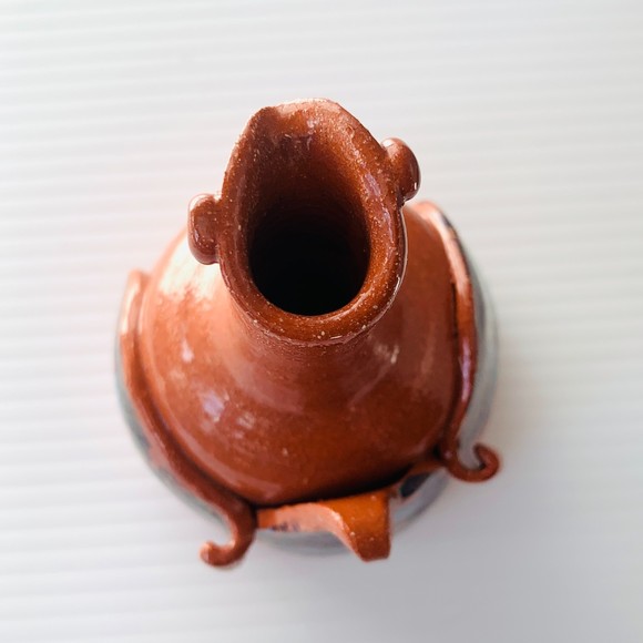 Artisan Studio Red Clay Spouted Vessel - Art Pottery - Hand Crafted - 5"… - Picture 3 of 6